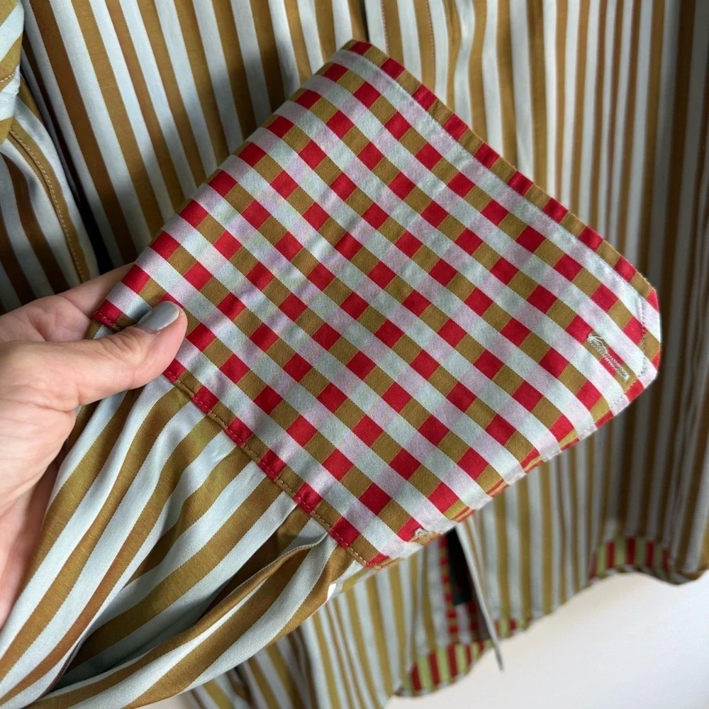 Robert Graham button down shirt • Men’s medium - Picture 2 of 8